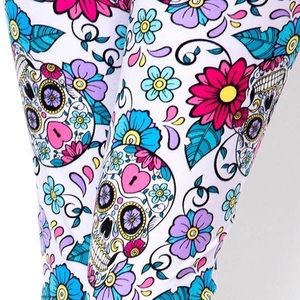 Skull print leggings and more